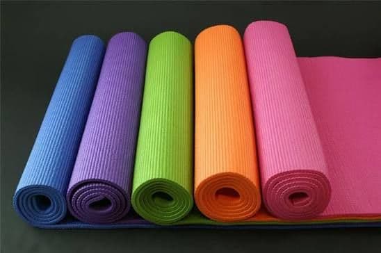PVC Rubber Fitness Yoga Mat thumbnail 2