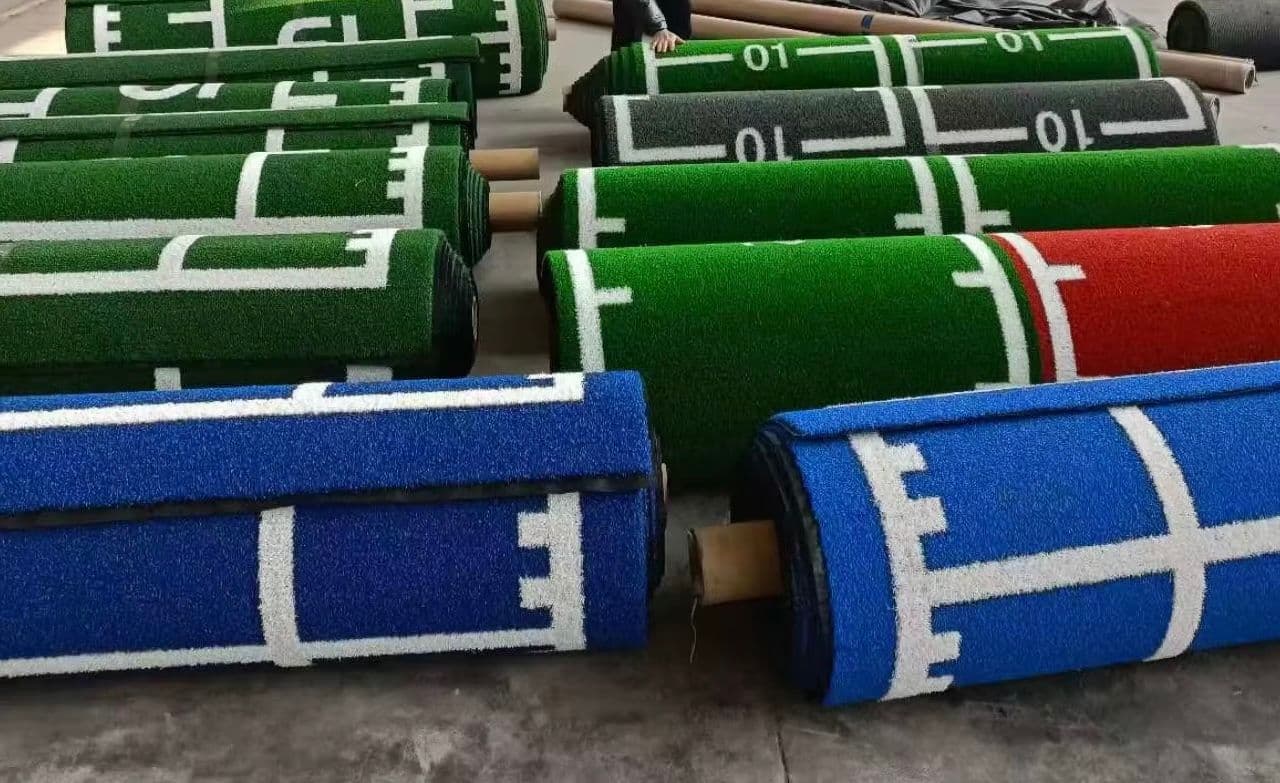Artificial Grass for Gym thumbnail 2
